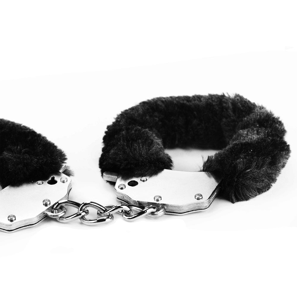 FETISH PLEASURE FLUFFY HANDCUFFS